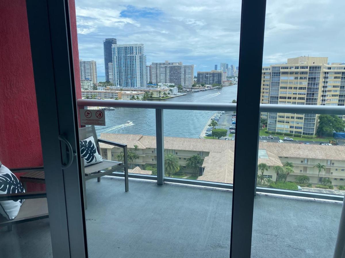 Beachwalk Studio Apmt 2 Beds, Amazing Views 2010B Hallandale Beach Exterior photo